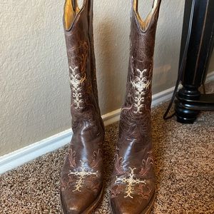 Cowboy boots